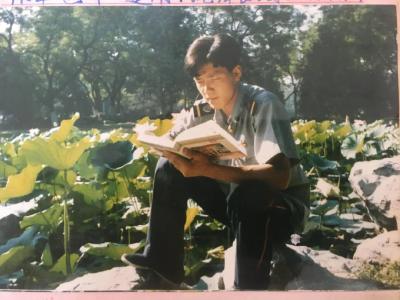 “北大保安第一人”，27年后怎样了？