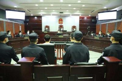不让造谣肆无忌惮，不让维权步履维艰