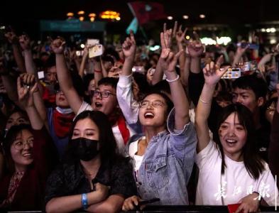创历史新高！武汉流动人口总数达515.6万人