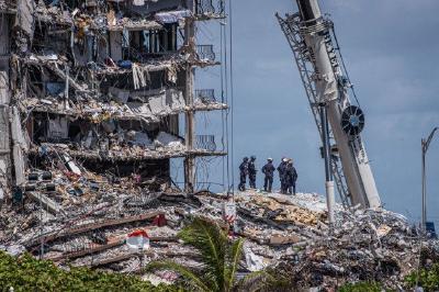 美国佛罗里达州住宅楼倒塌事故死亡人数上升至78人
