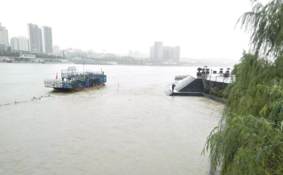 强降雨在长江、汉江上游维持，清江发生短时超警洪水