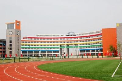 最新明确！中小学校内不得设置小卖部、超市