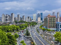 雨后武汉：碧空如洗景色美