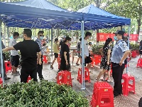 党员凝心聚力 筑牢社区疫情防控网