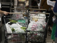 荆州：封闭社区居民生活物资保障到位