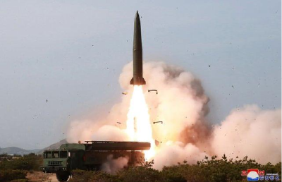 韩媒：朝鲜向半岛东部海域发射2枚弹道导弹