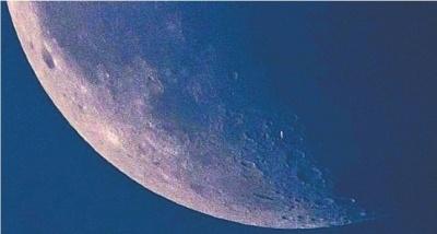 23日凌晨中国空间站“过境”武汉，肉眼可见