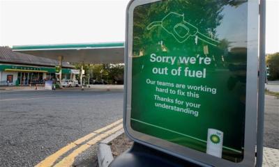 英国燃油告急，超四分之一加油站无油可售 英政府发表最新声明！