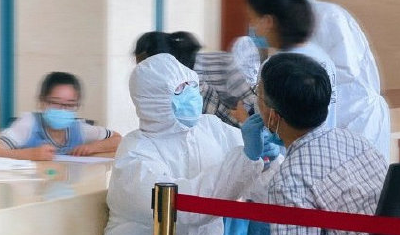 甘肃嘉峪关市排查出新冠阳性夫妇密接者26人，核酸均为阴性