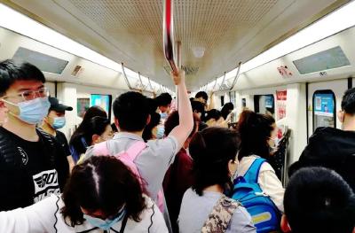 武汉地铁3号线等车时间太长影响上班？官方调整来了
