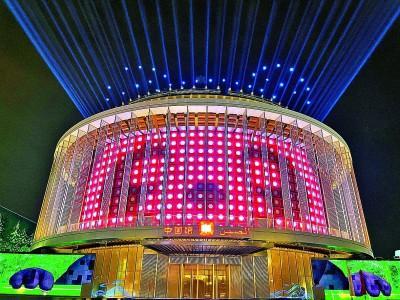 迪拜世博会中国馆受到游客欢迎
