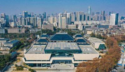 湖北省博物馆新馆今天正式开放！每天5000个名额……