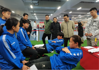 省体育局在奥体中心举行 省属体校运动员基础体能冬季考核测试