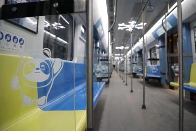 北京地铁11号线西段冬奥气氛拉满，月底开通直达首钢滑雪大跳台