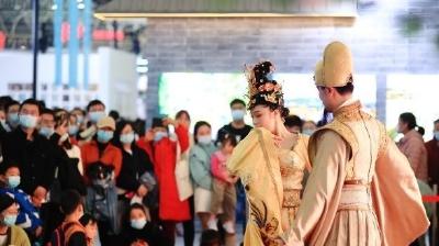 身边有美景、景区品幸福 中国旅游走进日常生活