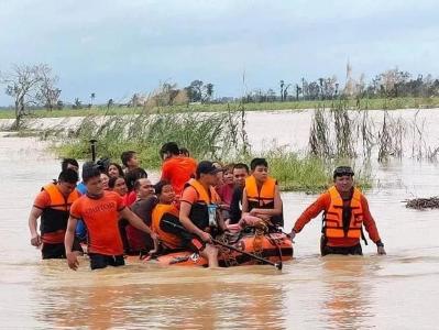 台风“雷伊”在菲律宾已造成31人死亡