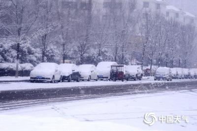 我国雨雪今日减弱 明起新一轮大范围雨雪来袭