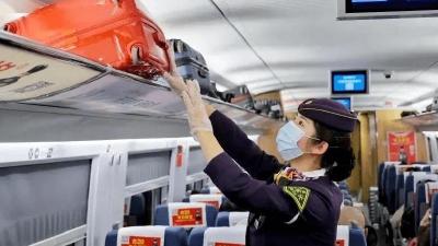 腌鱼、香水、洗衣液能带上高铁吗？官方回复→