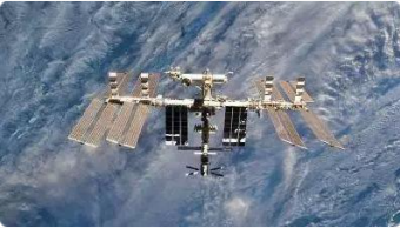 俄航天集团：俄宇航员发现国际空间站最后一处漏气点