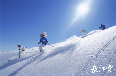 武汉终于有户外滑雪场了！1月22日来武汉玩雪