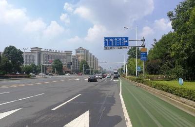 实线缩短、行人过街时间延长……武汉这些路口的交通设施优化了