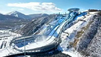 美运动员惊叹“跳台旁就是长城！”，海外获赞数十万