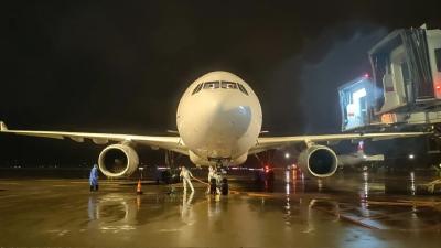 女足到家了！她们想要个“冰墩墩”