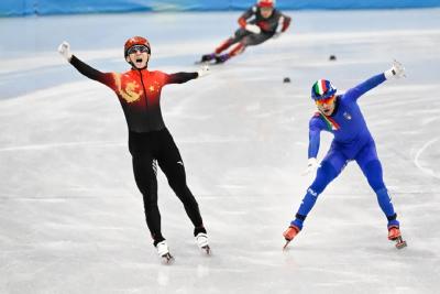 写论文顺便拿个奖牌？这些冬奥健儿“学习夺牌两不误”