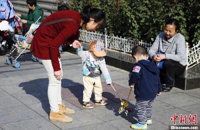 育儿假听起来诱人，休起来难，怎么办？