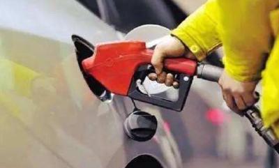 油价飙升 美国多州呼吁暂停征收汽油税