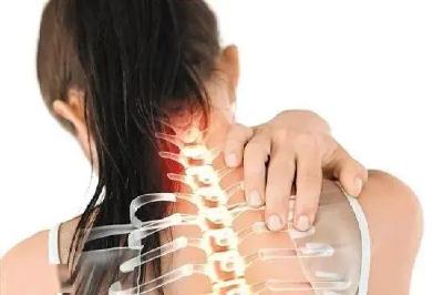 头疼、痛经还在死抗？专业医师告诉你怎么安全服用止痛药！