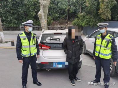 驾驶员屡教不改，多次酒驾被查处，严惩不贷！