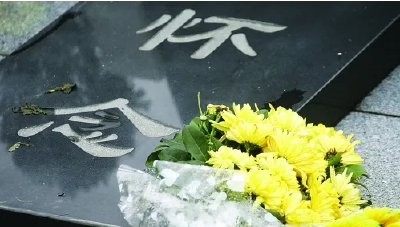 清明节假期首日 中国各地网络祭扫人次同比增275.7%