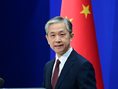 外交部：坚决拒绝干涉中国内政
