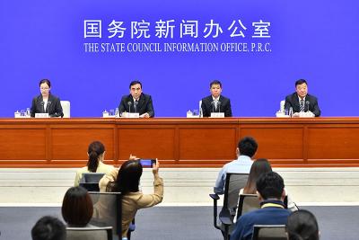 为什么要坚持“动态清零”？“动态清零”是否等同于全域静默、全员核酸？最新回复！