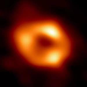 银河系中心黑洞首张照片发布 华中大教授参与项目