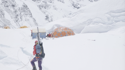 即将冲顶！13名珠峰科考队员3日出发前往海拔8300米突击营地
