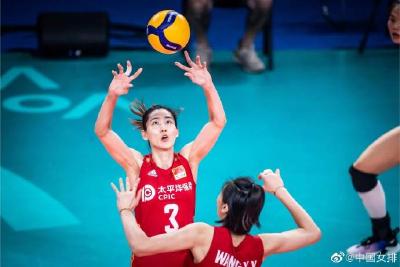 中国女排2比3惜败巴西女排