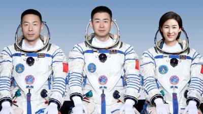 出征前，蔡旭哲发了这条手机消息