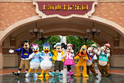上海迪士尼乐园6月30日恢复运营！门票发售年卡预约29日重启
