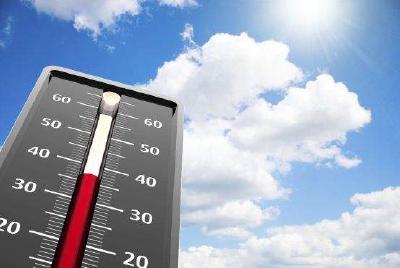 今年夏天为何这么热？