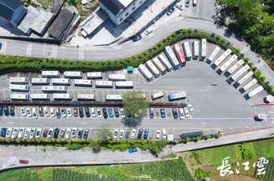 太火爆！湖北这一景区连续5天满客，最早12点停止入园