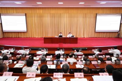 深入学习贯彻习近平总书记考察湖北重要讲话精神 加快建设全国构建新发展格局先行区！全省市厅级干部专题培训班开班