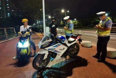 深夜“飙车炸街”，如何依法追究