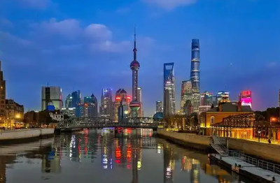 8月7日零时起上海全市疫情风险区“清零”，将实施常态化防控措施