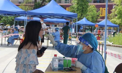 国家卫健委：昨日新增623例本土确诊病​例