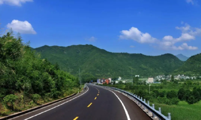 六部门：2022年力争新增完成新改建农村公路3万公里
