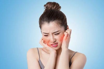 皮肤泛红刺痛是过敏？别把敏感肌当成过敏啦！