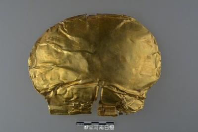 重大发现！郑州商城贵族墓葬首次发现金面罩