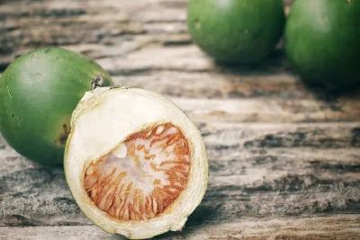 中国一年有406万人确诊癌症，提醒：4种食物，再爱吃都要控制